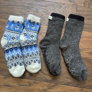Ladies fuzzy warm sock bundle